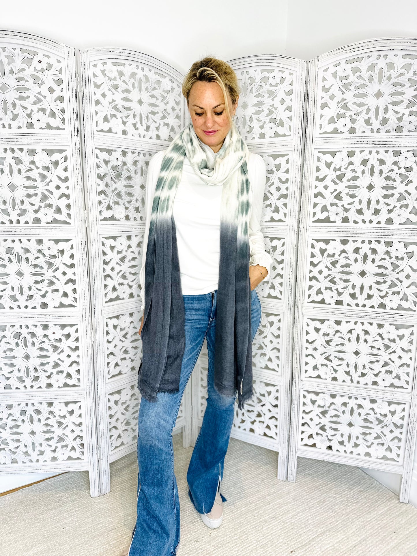 Grey & Cream Tie Dye Oversize Cashmere Wrap