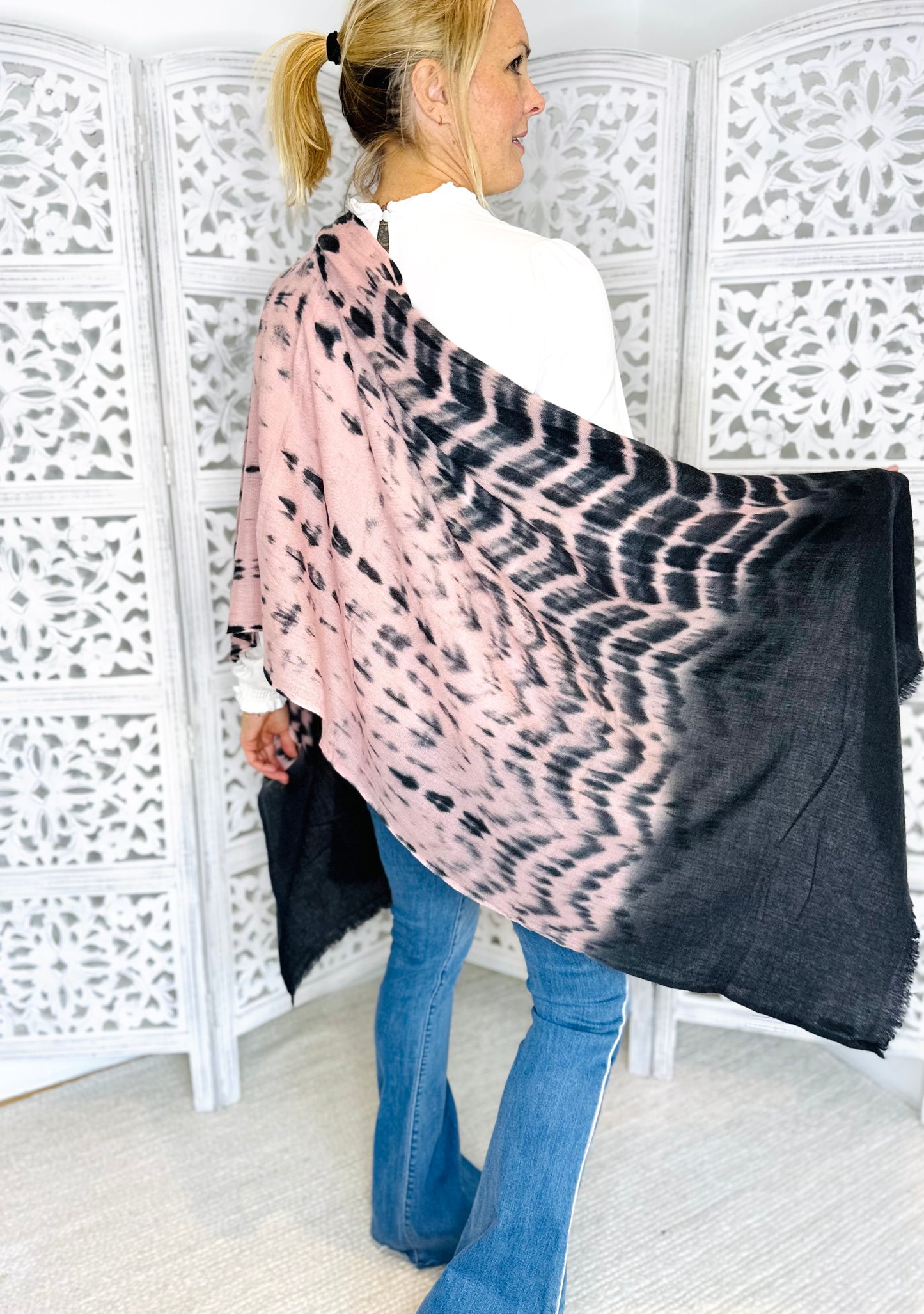 Grey & Pink Tie Dye Cashmere Scarf